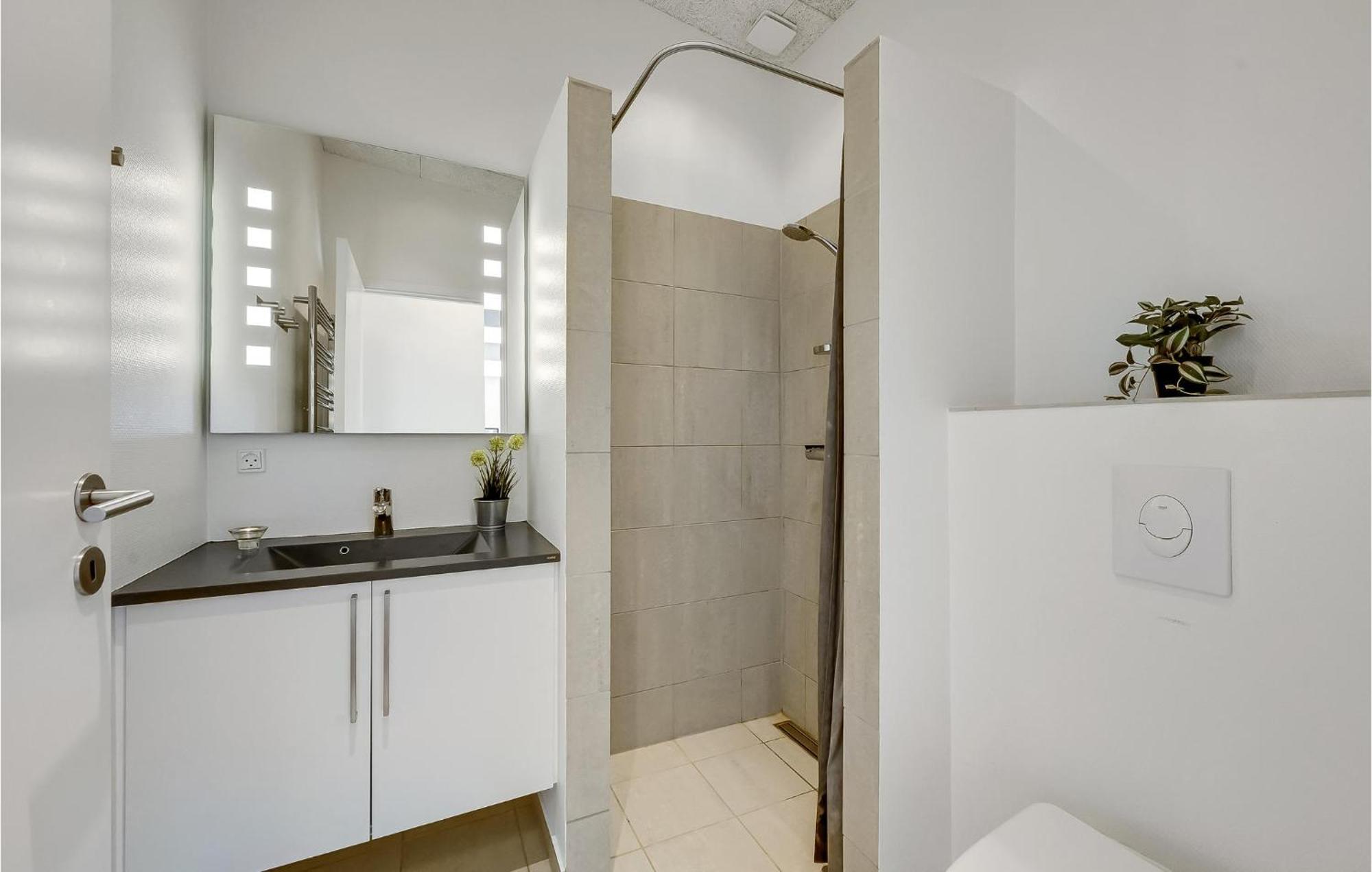 3 Bedroom Lovely Home In Ringkobing Sondervig Exterior photo