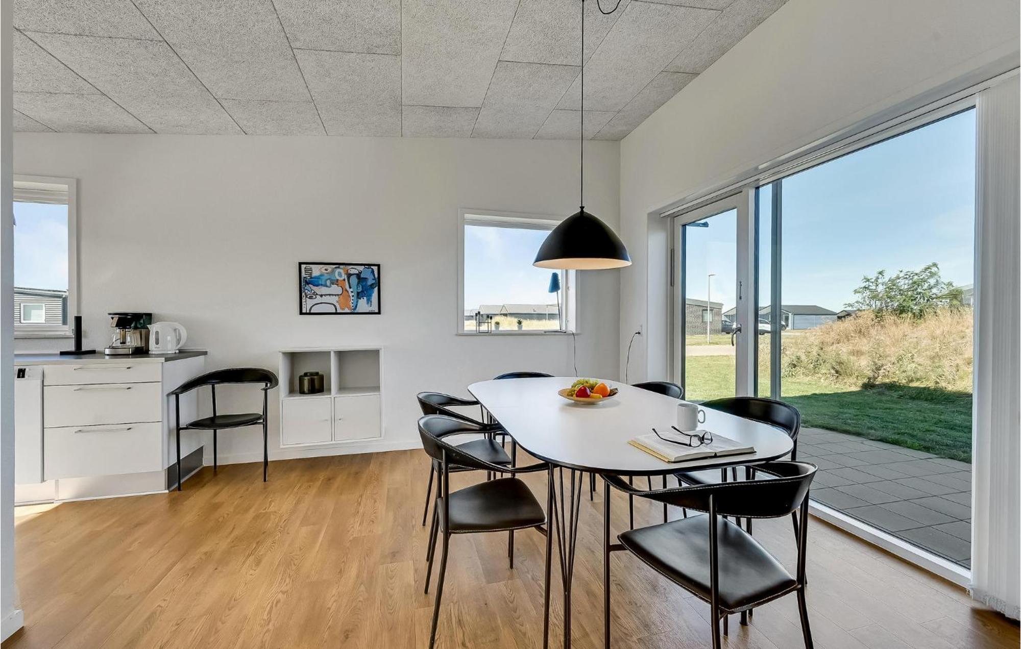 3 Bedroom Lovely Home In Ringkobing Sondervig Exterior photo